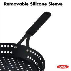 OXO Obsidian Carbon Steel 12" BBQ Frypan With Silicone Sleeve -Oxo cc005104 001 4
