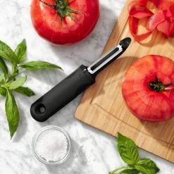 Serrated Peeler -Oxo gg 1061242 9